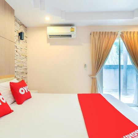 Oyo 926 Sydney Resort Suphan Buri Dış mekan fotoğraf