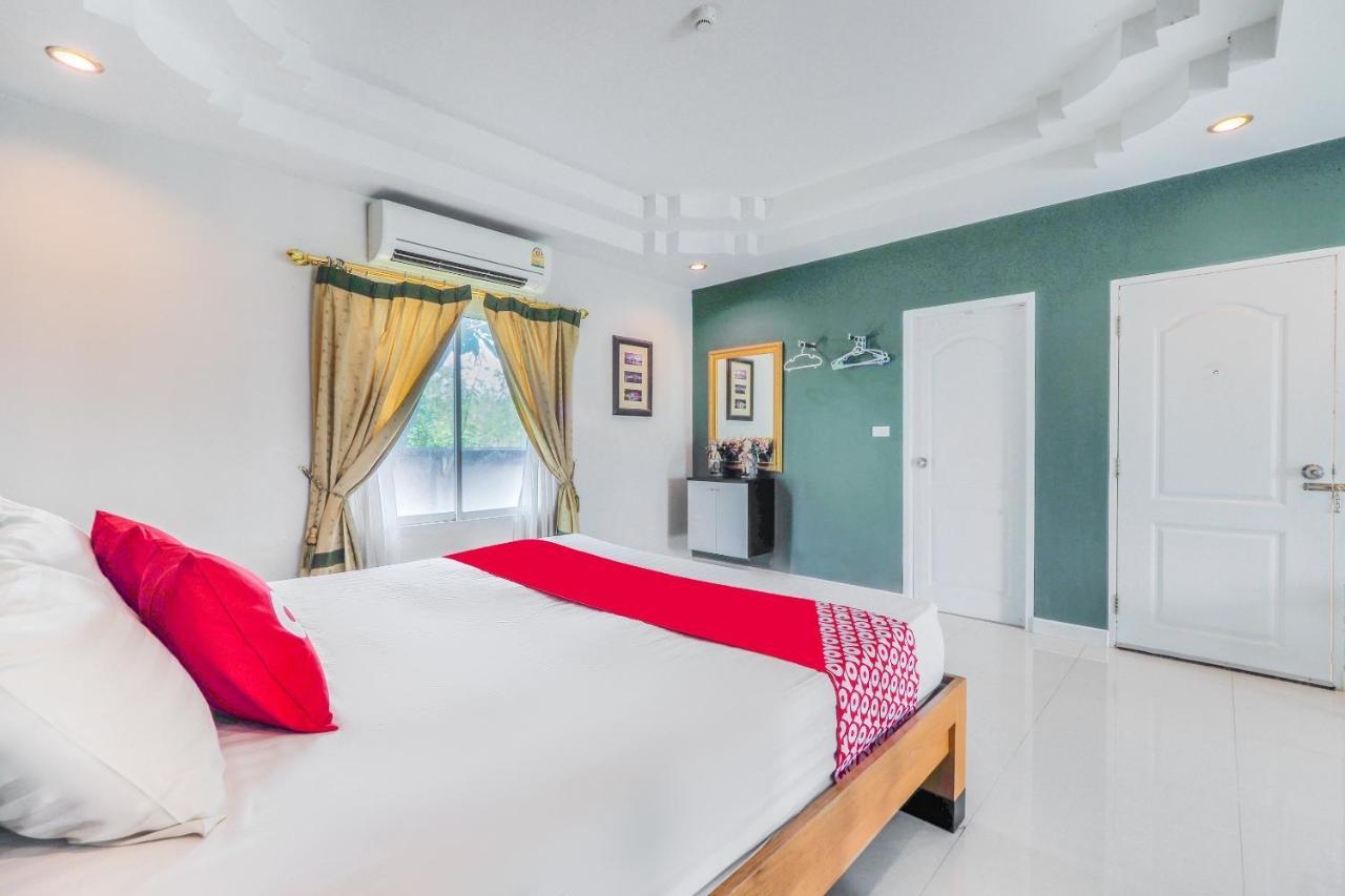 Oyo 926 Sydney Resort Suphan Buri Dış mekan fotoğraf