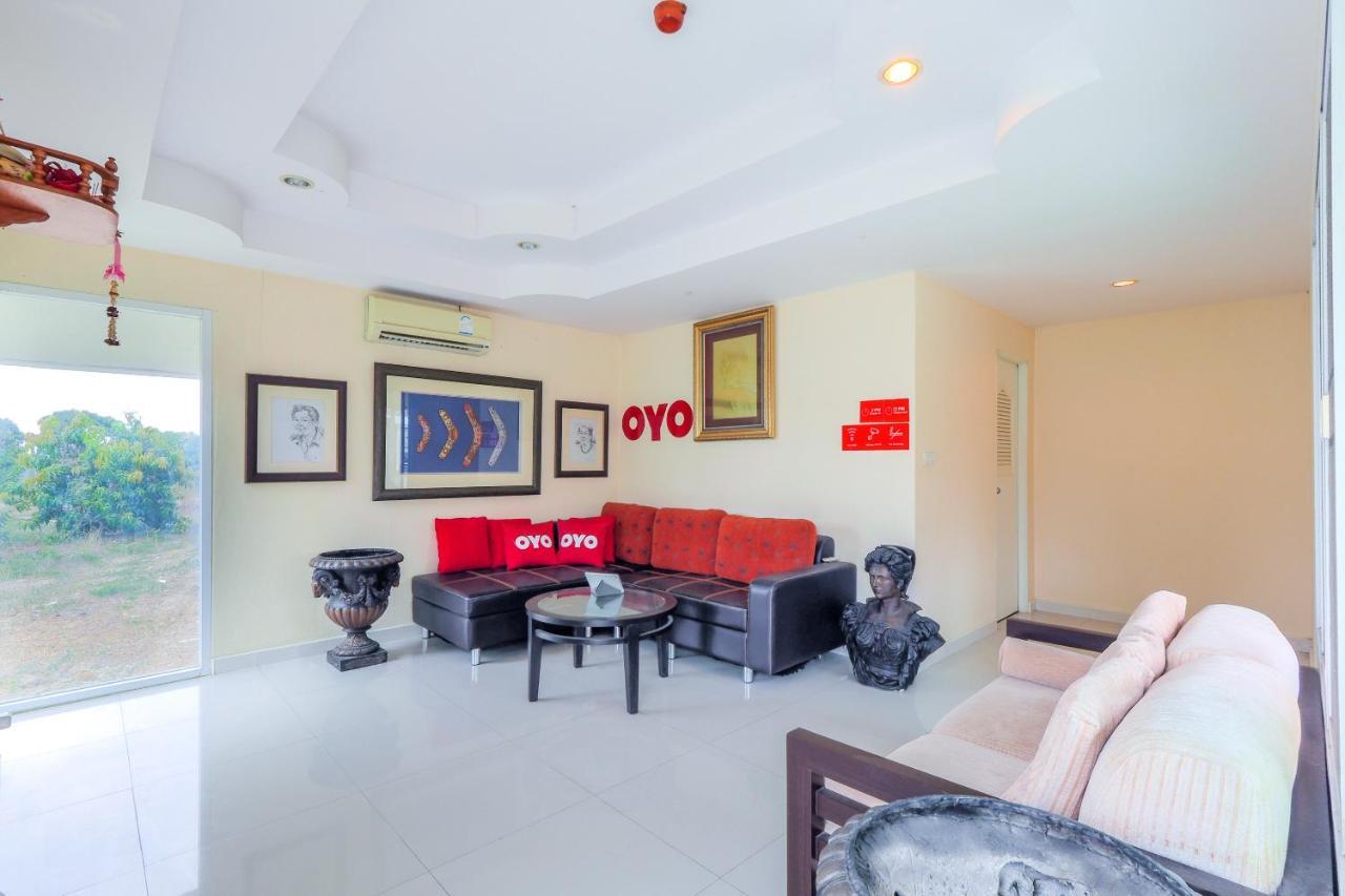 Oyo 926 Sydney Resort Suphan Buri Dış mekan fotoğraf